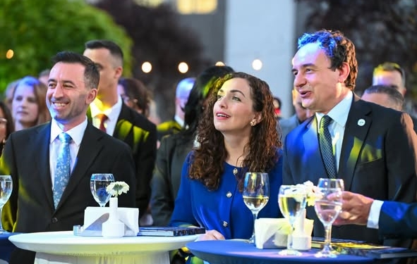 Zyra e BE-së: Të mos ndërhyhet e sulmohet Kushtetuesja, zgjidhja e bllokadës të mbështetet në karakterin shumë-etnik të Kosovës