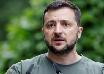 Zelensky refuzon ftesën e Putinit: Mund të vijë në Kiev