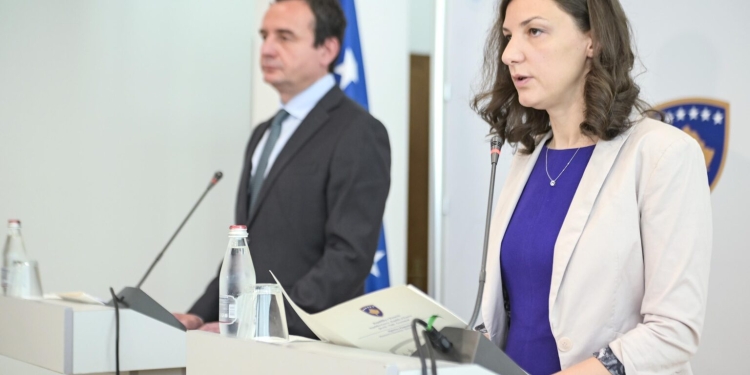 Kurti tentoi të rikthen Ministrinë e Energjisë