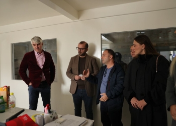 Arber Ismajli viziton kompaninë “Jaffa Plus” – shembull i suksesit vendor dhe punës me përkushtim