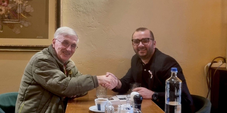 Jusuf Buxhovi i jep mbështetje Arbër Ismajlit në Gjilan