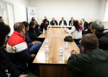 Smajl Latifi takohet me Handikos dhe Kryqin e Kuq në Rahovec