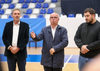 Smajl Latifi viziton klubin e basketbollit “Rahoveci 029”