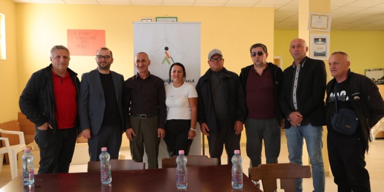 Arbër Ismajli viziton Shoqatën e të Verbërve në Gjilan – Përkushtim ndaj çdo qytetari