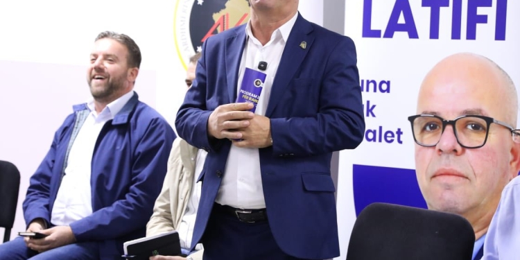 Tubim madhështor i AAK-së në Nëndegën II në Rahovec: Mbështetje e fuqishme për Smajl Latifin