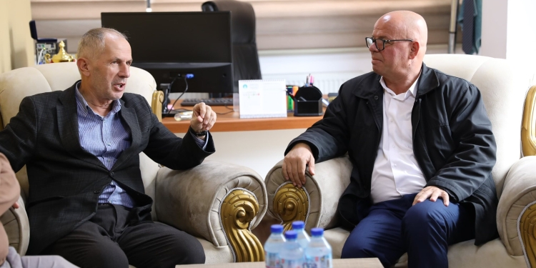 Smajl Latifi viziton Këshillin e Bashkësisë Islame në Rahovec: bashkë për vlera, harmoni dhe bashkëpunim