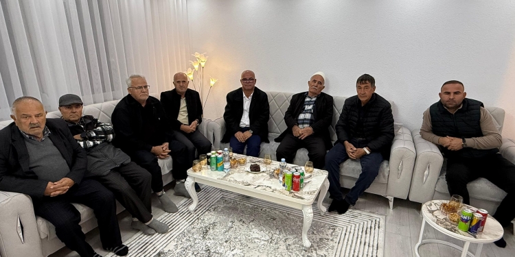 Smajl Latifi: Lavdi Heroit të Kosovës, Agim Kelmendi, dhe të gjithë dëshmorëve të kombit!