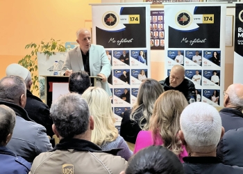 Bali Muharremaj pritet me entuziazëm në Budakovë – qytetarët e bashkuar për punë, zhvillim dhe drejtësi