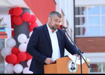 Andin Hotit reagon pas nominimit nga Kurti: Askush nuk ma imponon bindjen
