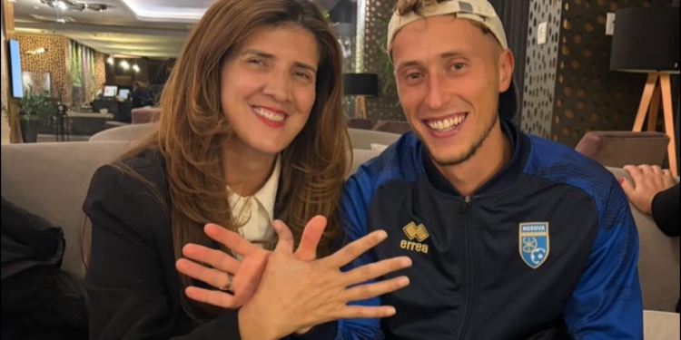 Ganimete Musliu takohet me Mërgim Vojvodën: Mbrëmje me pozitivitet me nipin