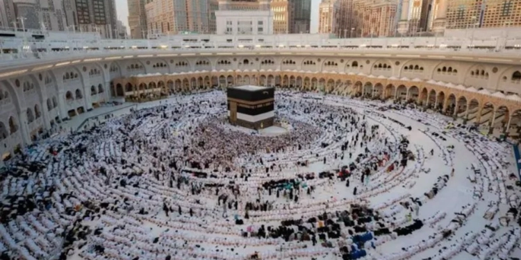 Arabia Saudite ka prezantuar ndryshime të reja në rregulloret e vizave të Umrës