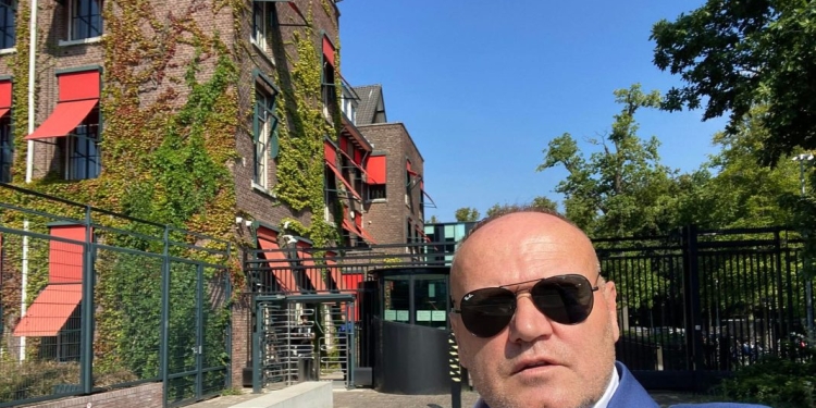 Nexhmi Muçiqi reagon ashpër: Ore të çmendur, po na quani bashkëpunëtorë të Serbisë