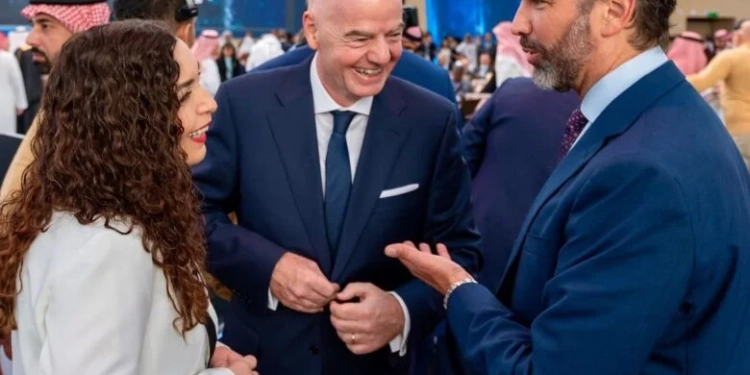 Vizita e Osmanit në Arabinë Saudite, u takua edhe me djalin e Trump e Infantinon