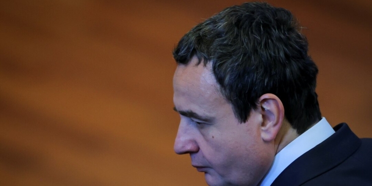 Nesër seanca për qeverinë, nga AAK-ja tregojnë se a do ta votojnë