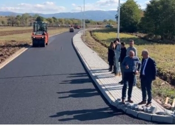 Bali Muharremaj: Asfaltohet “Rruga e Shkupit” që lidh Tërrnjen, Studençanin dhe Nëpërbishtin