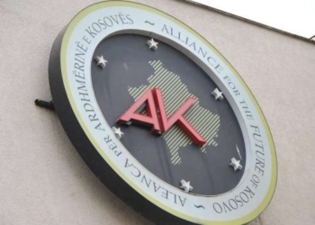 U vetëquajt nënkryetare, reagon AAK në Prizren: S’e ka ushtruar asnjëherë këtë funksion- Ishte kandidate për asamble, mori 24 vota