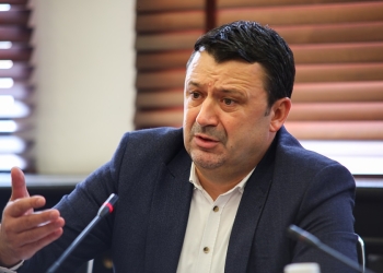 Beqa i PDK-së: Pas 9 muajsh mashtrim, sot u dorëzuan manipulatorët, goditja e fundit vjen në dhjetor nga populli!