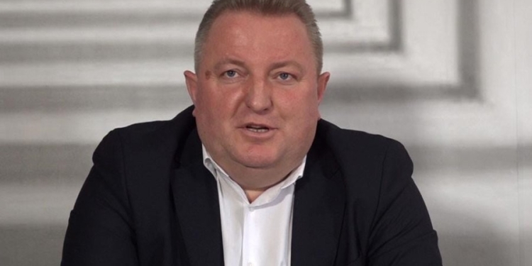 Gjykata Supreme i kthen dinjitetin kategorive të luftës