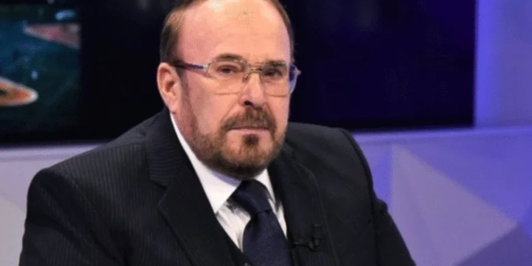 Kush ishte Fatos Nano – tri herë kryeministër dhe një nga figurat më të rëndësishme të tranzicionit shqiptar