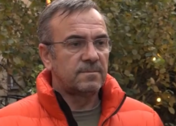 Policia e dënon mërgimtarin që i tha “rrenacak” Armend Zemajt