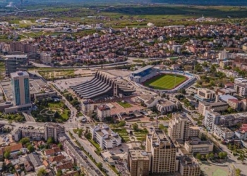 Rruga “Robert Doll” në Prishtinë do të jetë e mbyllur për qarkullim sonte nga ora 22:30 deri në 02:00