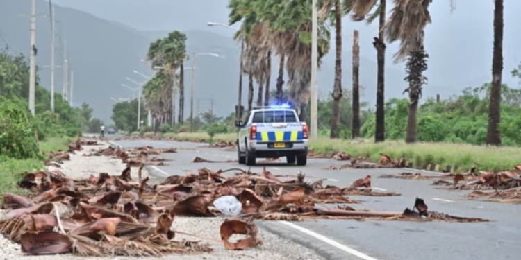 Kuba goditet nga uragani “Melissa”, qindra mijëra të evakuuar, erëra mbi 200 km/orë