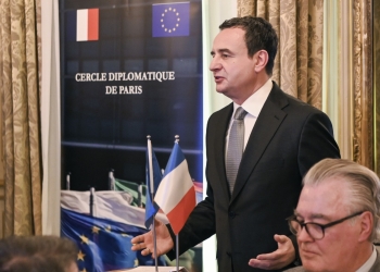 Kurti në darkën e Qarkut Diplomatik të Parisit: Foli për angazhimin dhe vlerën e shtuar të anëtarësimit të Kosovës në BE dhe NATO