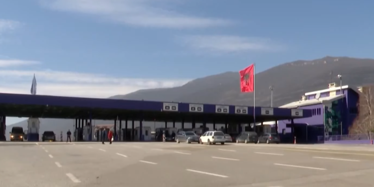 Pezullohet marrëveshja pa kontrolle në kufirin Kosovë-Shqipëri