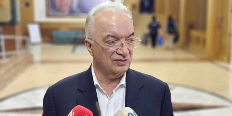 Haliti: Nëse një deputet i PDK-së shet vetveten te VV-ja, të përjashtohet menjëherë