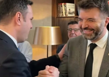Abdixhiku: Sa më shpejt që bojmë politikanë me inteligjencë artificiale, hjeken kta krejt