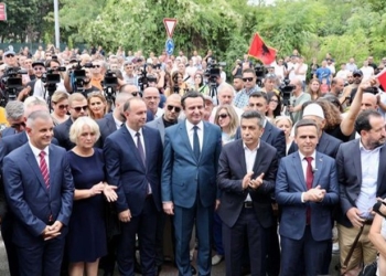 Kurti e feston fitoren e VLEN në disa komuna në RMV, i gëzohet bashkëpunimit me Qeverinë e Mickoskit: I kemi thelluar raportet fqinjësore