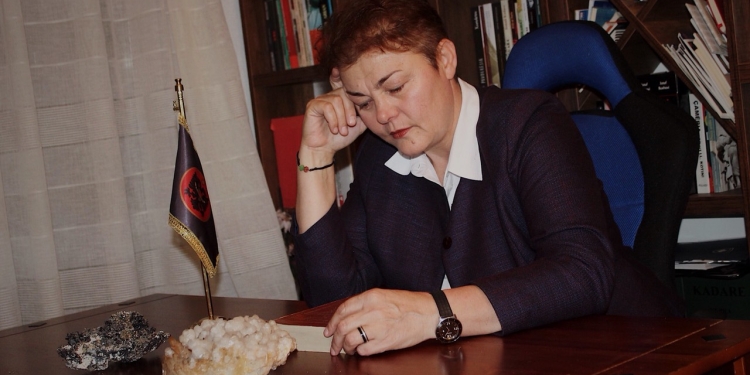Melihate Tërmkolli shpërthen ndaj LDK-së: Linja Moskë–Beograd–Tiranë ‘kamkryq’ në LDK-në e Rugovës!