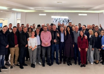 “Shkon posht” koalicioni Xhafer Tahiri-Sylejman Meholli, mblidhet LDK-ja në Vushtrri dhe e kundërshton