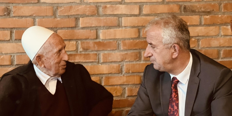 Bali Muharremaj: “Me sabër krejt i mun o bac. Gjithë u kanë qeshtu”