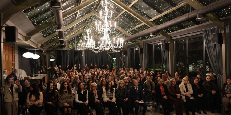 Idrizi në takim me gratë dhe vajzat e Vushtrrisë: Faleminderit nga zemra për besimin dhe përkrahjen tuaj!