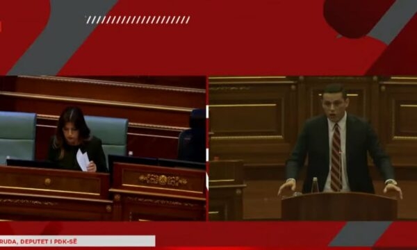 “Jam i bindur që s’e di çka është qeveria në dorëheqje dhe çka është qeveria në detyrë”, Gruda përplaset me Haxhiun