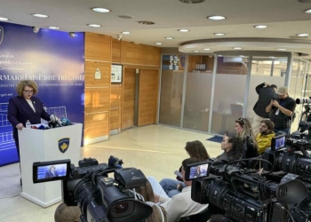 Nuk ka në mendje dorëheqjen, Hajdari: Aktakuza ka shumë të pavërteta, jam krenare dhe e lumtur për punën që kam bërë