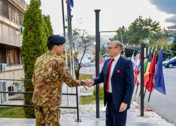 KFOR mirëpriti ambasadorin norvegjez Bjornstad, diskutuan për sigurinë në Kosovë