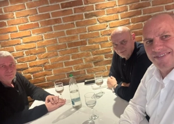 Takim mes gjeneralëve të çlirimit