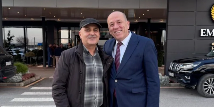 Ferat Shala u takua dje me ish-ushtarin që vdiq tragjikisht në aksident: Më iku nga kjo botë Lumi im!