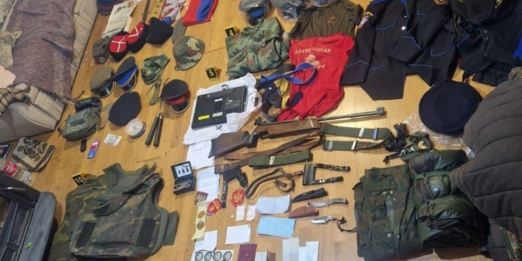 Operacion i madh policor në Mal të Zi, arrestohen mercenarët e Putinit – gjendet arsenal armësh