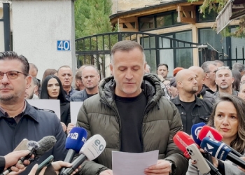 Protestë për paga, çka po paralajmërojnë punëtorët e RTK-së?