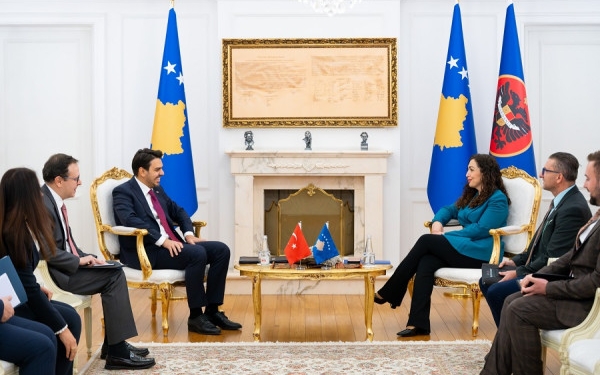 Osmani takon kryetarin e TİKA-s: Turqia partnere strategjike e Kosovës