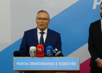 Bedri Hamza zyrtarizon koalicionin me Listën për Familje