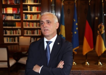 Ish-ambasadori kosovar: Caktimi i 28 dhjetorit për zgjedhjet një autogol i Albin Kurtit