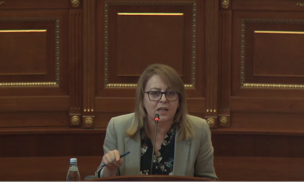 9 muaj “i kemi votat”, Bajrami: Këta flasin sot për humbje kohe, fillimi i fundit politik të Albin Kurtit ka nisur