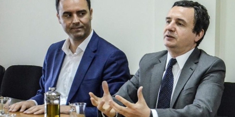 Diskutimet për Qeverinë: Çfarë e pret Kosovën ditët në vijim?