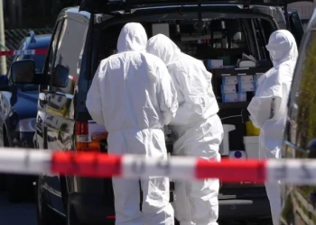 Tronditet Gjermania: Një grua bashkë me dy fëmijët e saj u gjetën të vdekur në banesë