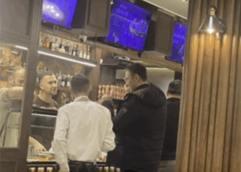 “Në vend se t’i thërriste liderët në takim, Konjufca lobonte në Gjakovë”