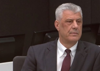 Hashim Thaçi: Urime 28 Nëntori, festoni të bashkuar, nëntorët e tjerë besoj t’i festojmë bashkë